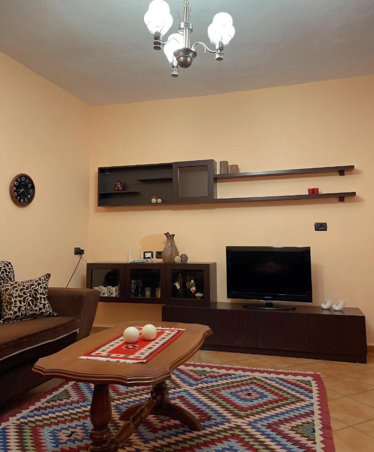 Vila 8 Kruje Bagian luar foto